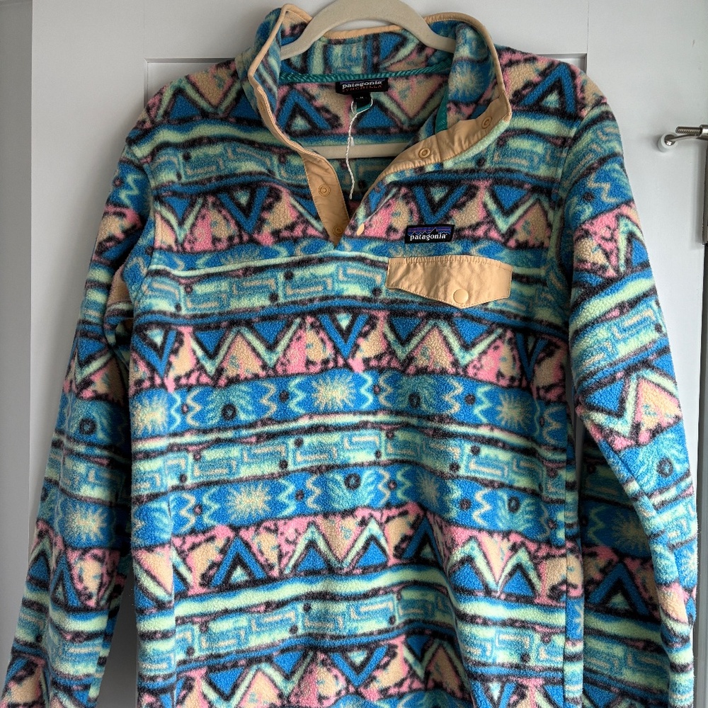 Patagonia fleece. Almost brand new!